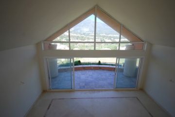 https://cdn.resales-online.com/public/apvd808bvq/properties/rzkunzcbeyssvhy/w1200/2-5bd7b9d04b45e33852eaf0ec6670150d.jpg?v=1598978292
