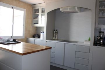 https://cdn.resales-online.com/public/aumme493m5/properties/zstveamyhjoocgb/w1200/20-d1f7658cbe4ba6cd8666fec30fba80ad.jpg?v=1556794090