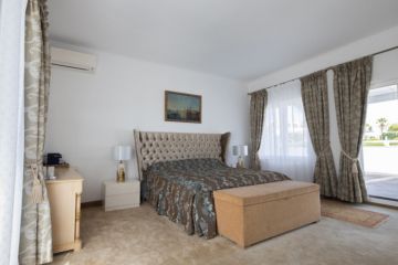 https://cdn.resales-online.com/public/1nin1r7jc3/properties/mssegvyvkhjsuga/w1200/47-b3a03718b4ecea17fd5585e425dce0e2.jpg?v=1655135739