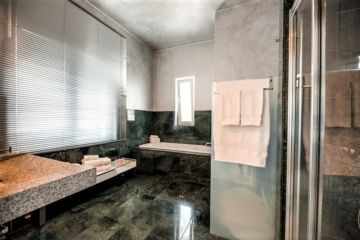 https://cdn.resales-online.com/public/1nin1r7jc3/properties/mssegvyvkhjsuga/w1200/51-1a006e3d9335f058903eb94f281586d2.jpg?v=1655135739