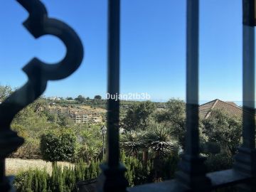 https://cdn.resales-online.com/public/0ujaq2tb3b/properties/nwctfehwydjivwb/w1200/41-0bdc8f07789df4609410591d8ac779d9.jpg?v=1667997740