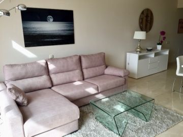 https://cdn.resales-online.com/public/qlullaj5s0/properties/rtmdrvnuqkwwpga/w1200/12-53013098fcab6c38b1379cd33298e050.jpg?v=1611584523