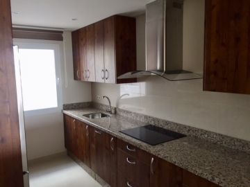 https://cdn.resales-online.com/public/qlullaj5s0/properties/rtmdrvnuqkwwpga/w1200/5-3595ad71cbd87be6c3643a4285ef4791.jpg?v=1611584523