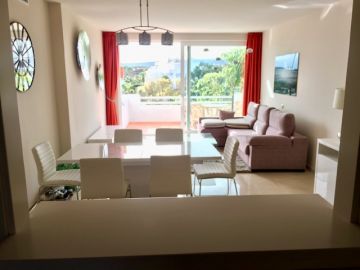https://cdn.resales-online.com/public/qlullaj5s0/properties/rtmdrvnuqkwwpga/w1200/8-e64a9055bba3e77ac8aca3b893cdf826.jpg?v=1611584523