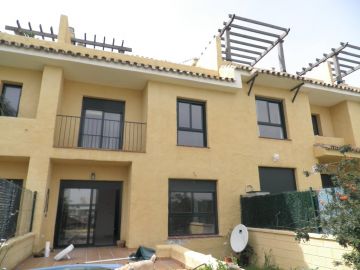 https://cdn.resales-online.com/public/t2k3jmpl4k/properties/nlhfljpfxaeilcd/w1200/1-7980e48d732b6fc85c14b43b94d2aa54.jpg?v=1576062112