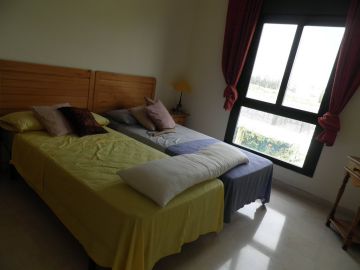 https://cdn.resales-online.com/public/t2k3jmpl4k/properties/nlhfljpfxaeilcd/w1200/13-5fd73dea700db77384c091ca9818b1a9.jpg?v=1576062112
