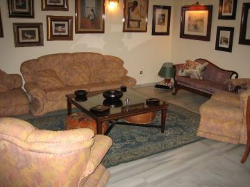 https://cdn.resales-online.com/public/t2k3jmpl4k/properties/lienquyyglvbwtm/w1200/6-241328e1bcc9c0d8ce1222beb6c967a8.jpg?v=1583838332