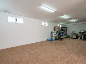 https://cdn.resales-online.com/public/a9glq45g3t/properties/exetrgawseetith/w1200/25-45e7a00e8ada30030040e20a35fbccfd.jpg?v=1683806701