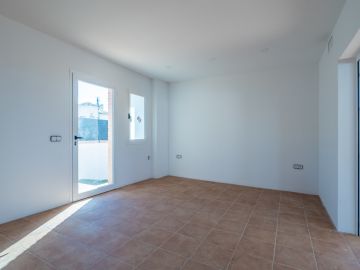 https://cdn.resales-online.com/public/a9glq45g3t/properties/exetrgawseetith/w1200/26-c684a62c9f160a1f90904dd925da0645.jpg?v=1683806701