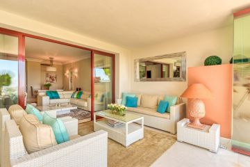 https://cdn.resales-online.com/public/s9unvkbr31/properties/pbfuvrufllxsujp/w1200/6-241328e1bcc9c0d8ce1222beb6c967a8.jpg?v=1602006483