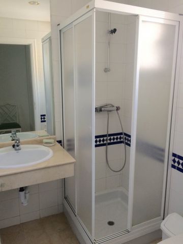 https://cdn.resales-online.com/public/87eii68kgm/properties/vtyrvzvjrwercte/w1200/20-d1f7658cbe4ba6cd8666fec30fba80ad.jpg?v=1690553833