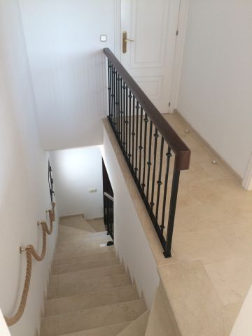 https://cdn.resales-online.com/public/87eii68kgm/properties/vtyrvzvjrwercte/w1200/24-613bbc26f32d7013d348ef202dd30a43.jpg?v=1690553833