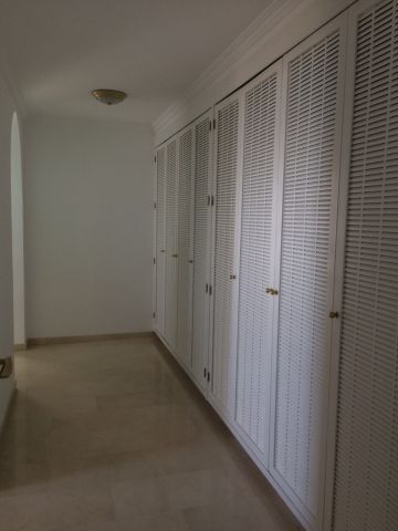 https://cdn.resales-online.com/public/87eii68kgm/properties/vtyrvzvjrwercte/w1200/29-7c2f312881aea9bbe9ddaeb9640e2c9a.jpg?v=1690553833