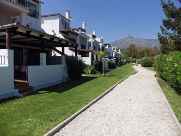 https://cdn.resales-online.com/public/bf93ikfesu/properties/kyswbtfazcfjezi/w1200/2-5bd7b9d04b45e33852eaf0ec6670150d.jpg?v=1667916830