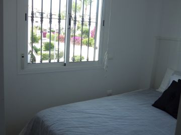 https://cdn.resales-online.com/public/bf93ikfesu/properties/kyswbtfazcfjezi/w1200/12-53013098fcab6c38b1379cd33298e050.jpg?v=1667916830