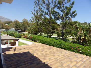 https://cdn.resales-online.com/public/bf93ikfesu/properties/kyswbtfazcfjezi/w1200/20-d1f7658cbe4ba6cd8666fec30fba80ad.jpg?v=1667916830
