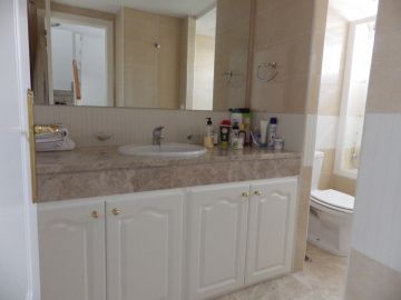 https://cdn.resales-online.com/public/bf93ikfesu/properties/kyswbtfazcfjezi/w1200/25-45e7a00e8ada30030040e20a35fbccfd.jpg?v=1667916830