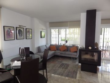 https://cdn.resales-online.com/public/bf93ikfesu/properties/kyswbtfazcfjezi/w1200/8-e64a9055bba3e77ac8aca3b893cdf826.jpg?v=1667916830
