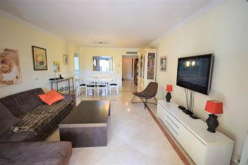 https://cdn.resales-online.com/public/92cqrna9i0/properties/revcsxpkdsddfyi/w1200/2-5bd7b9d04b45e33852eaf0ec6670150d.jpg?v=1674664707