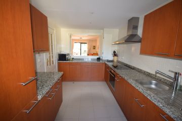 https://cdn.resales-online.com/public/92cqrna9i0/properties/revcsxpkdsddfyi/w1200/5-3595ad71cbd87be6c3643a4285ef4791.jpg?v=1674664707