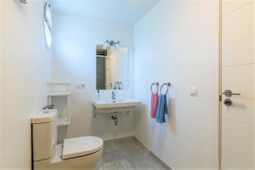 https://cdn.resales-online.com/public/6ki077c9c0/properties/yysidgbjrufbtpg/w1200/11-20939a0134ad724a8cb2a801094d15a4.jpg?v=1581169808