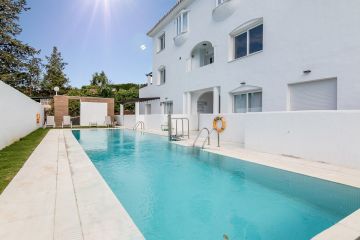 https://cdn.resales-online.com/public/6ki077c9c0/properties/yysidgbjrufbtpg/w1200/12-53013098fcab6c38b1379cd33298e050.jpg?v=1581169808