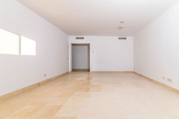 https://cdn.resales-online.com/public/41nkvvtlj3/properties/48d3b8bce2c211eaa55506907717b01e/w1200/12-53013098fcab6c38b1379cd33298e050.jpg?v=1673606117