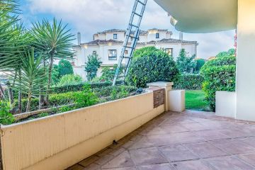 https://cdn.resales-online.com/public/41nkvvtlj3/properties/48d3b8bce2c211eaa55506907717b01e/w1200/7-aa4cc561180b369757c0bb4af9886cd3.jpg?v=1673606117