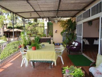 https://cdn.resales-online.com/public/z520bl129f/properties/a0f706f8f8b611ea828306907717b01e/w1200/9-467d0cee5b725f3ef65f102a0c2e69c0.jpg?v=1610730964