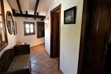 https://cdn.resales-online.com/public/swt24est18/properties/01f40c19a13411eba13006b3c6b82ba8/w1200/17-dd5fcd4f0eb487dfa3803f7e20814c0e.jpg?v=1618910686