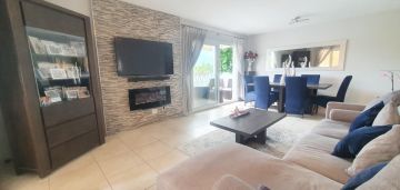 https://cdn.resales-online.com/public/hk3uso1yet/properties/97943e23af2f11eba13006b3c6b82ba8/w1200/2-5bd7b9d04b45e33852eaf0ec6670150d.jpg?v=1620723828