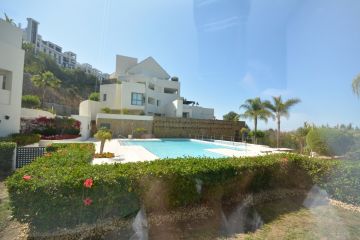 https://cdn.resales-online.com/public/k3eviv3ksf/properties/3a7d13f5b0a911eba13006b3c6b82ba8/w1200/24-613bbc26f32d7013d348ef202dd30a43.jpg?v=1620734908