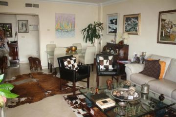 https://cdn.resales-online.com/public/37tsjednf8/properties/ofrzjtrllamptci/w1200/12-53013098fcab6c38b1379cd33298e050.jpg?v=1620833509