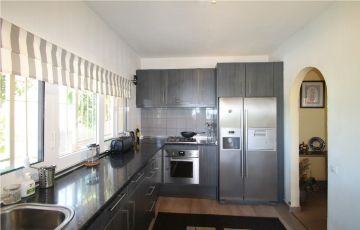 https://cdn.resales-online.com/public/z520bl129f/properties/bc220044ba1211eba13006b3c6b82ba8/w1200/3-e898b2bb2a2fdfd06d2c39894dce8316.jpg?v=1621596121