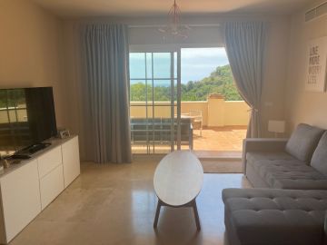 https://cdn.resales-online.com/public/ertu08aq1s/properties/6b499d90c85d11ebba9806b3c6b82ba8/w1200/1-7980e48d732b6fc85c14b43b94d2aa54.jpg?v=1623166804