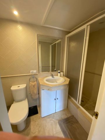 https://cdn.resales-online.com/public/ertu08aq1s/properties/6b499d90c85d11ebba9806b3c6b82ba8/w1200/9-467d0cee5b725f3ef65f102a0c2e69c0.jpg?v=1623166804