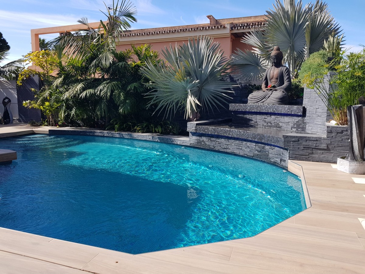 https://cdn.resales-online.com/public/6pcoehzhpl/properties/bb52989ed34411eb8690027930b309ea/w1200/1-7980e48d732b6fc85c14b43b94d2aa54.jpg?v=1624445187
