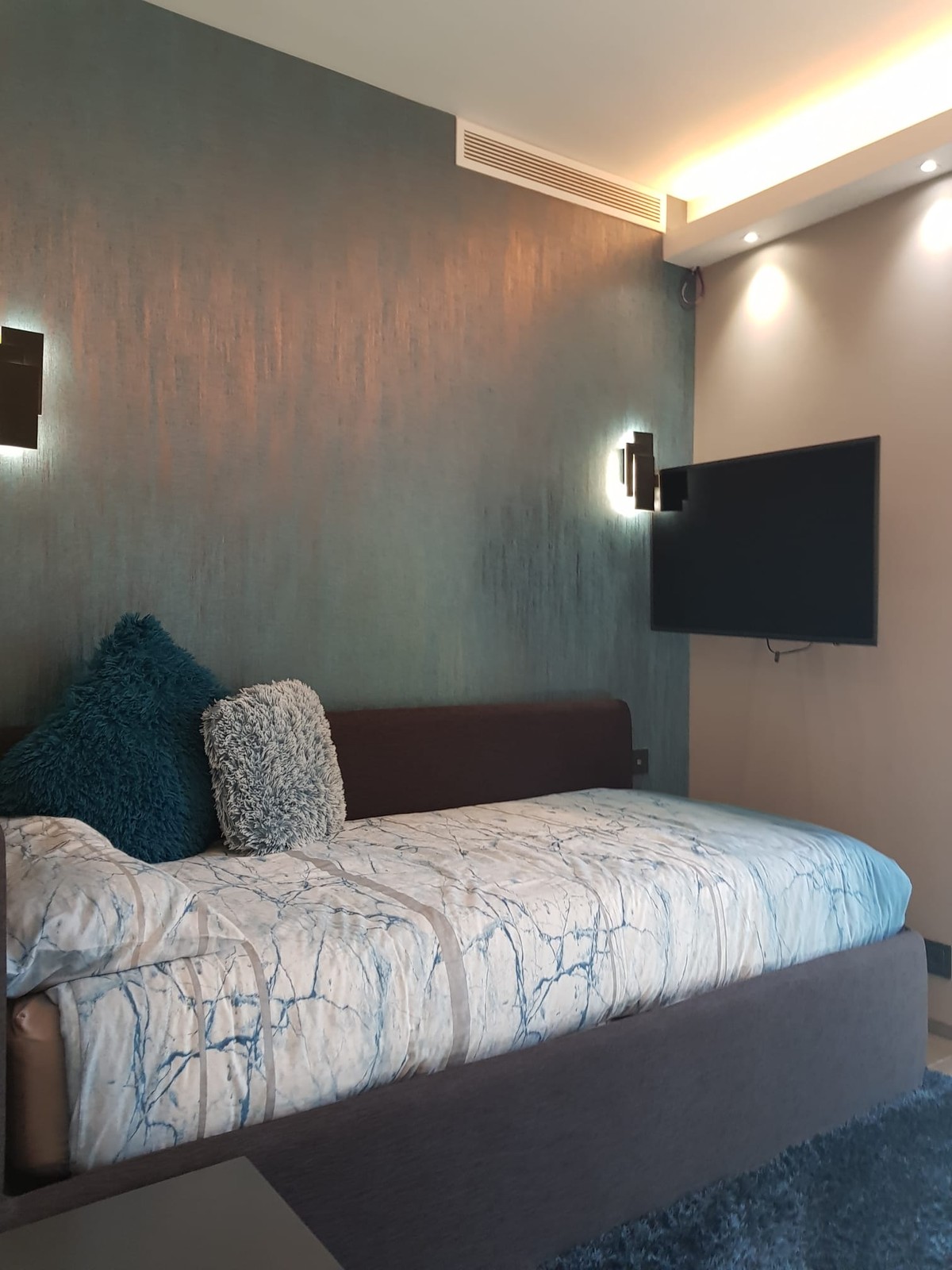 https://cdn.resales-online.com/public/6pcoehzhpl/properties/bb52989ed34411eb8690027930b309ea/w1200/28-ef19a2c59920e2e087cd278a51b6dbf8.jpg?v=1624445187