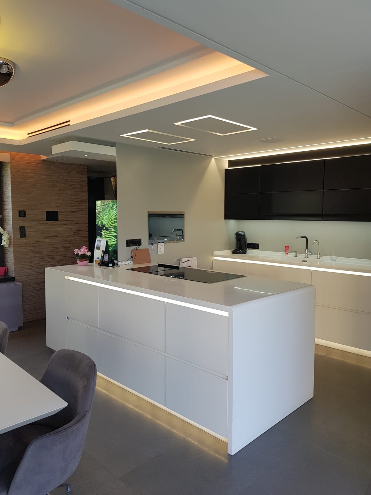 https://cdn.resales-online.com/public/6pcoehzhpl/properties/bb52989ed34411eb8690027930b309ea/w1200/10-bb915d1cb19341576dcdc994b81ab9c5.jpg?v=1624445187