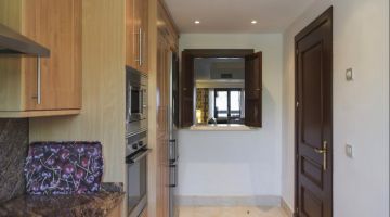 https://cdn.resales-online.com/public/srkj52ppih/properties/64a39dbeea1311ebaa340217bc231ef4/w1200/18-cc72f169493c096e712837ff5d8b6e41.jpg?v=1626869624
