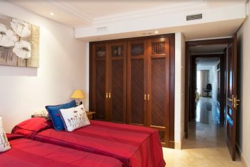 https://cdn.resales-online.com/public/srkj52ppih/properties/64a39dbeea1311ebaa340217bc231ef4/w1200/45-01c04843d290a76d467d9ac6fc2ef7a6.jpg?v=1627561259