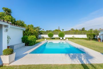 https://cdn.resales-online.com/public/0741nl4ih1/properties/2617daaa000511ecaa340217bc231ef4/w1200/4-c23c0f86247804fa50226aecd8b0b2c8.jpg?v=1629283021
