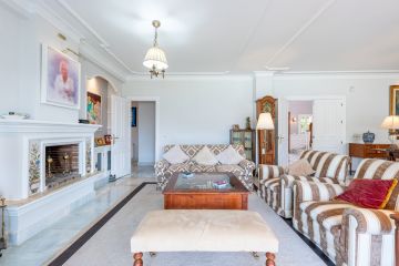 https://cdn.resales-online.com/public/0741nl4ih1/properties/2617daaa000511ecaa340217bc231ef4/w1200/8-e64a9055bba3e77ac8aca3b893cdf826.jpg?v=1629283021