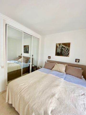 https://cdn.resales-online.com/public/au6iw07ykq/properties/7f36e25d04e411ecaa340217bc231ef4/w1200/12-53013098fcab6c38b1379cd33298e050.jpg?v=1629898679