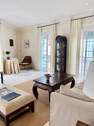https://cdn.resales-online.com/public/au6iw07ykq/properties/7f36e25d04e411ecaa340217bc231ef4/w1200/4-c23c0f86247804fa50226aecd8b0b2c8.jpg?v=1629898679