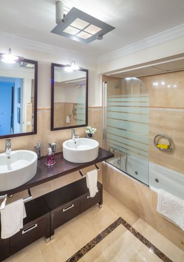 https://cdn.resales-online.com/public/92cqrna9i0/properties/daslalhpkdabztq/w1200/12-53013098fcab6c38b1379cd33298e050.jpg?v=1613478441