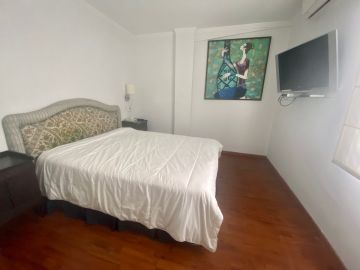https://cdn.resales-online.com/public/92cqrna9i0/properties/d79101361c6211eca97d0217bc231ef4/w1200/4-c23c0f86247804fa50226aecd8b0b2c8.jpg?v=1632401905