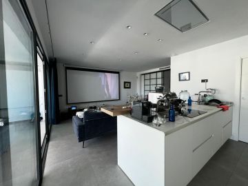 https://cdn.resales-online.com/public/sjfjhu3jtj/properties/1177e8eb1edb11eca97d0217bc231ef4/w1200/34-2e8657844e540eba0189d71f472ffca9.jpg?v=1659112727
