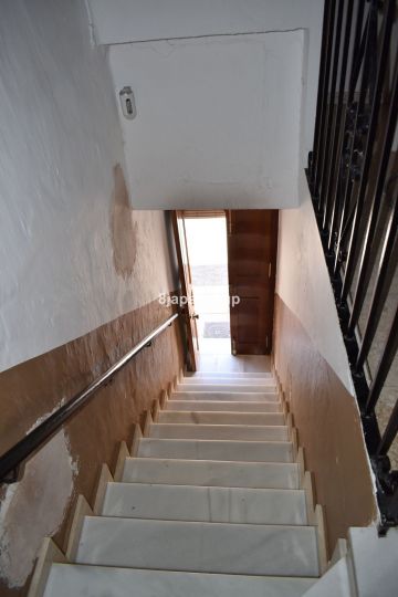 https://cdn.resales-online.com/public/8japs2pkup/properties/c27c624d204d11eca97d0217bc231ef4/w1200/27-f6e8bc237ba13ac4c268badec6354f3d.jpg?v=1632832886