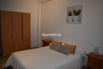 https://cdn.resales-online.com/public/8japs2pkup/properties/c27c624d204d11eca97d0217bc231ef4/w1200/9-467d0cee5b725f3ef65f102a0c2e69c0.jpg?v=1632832886